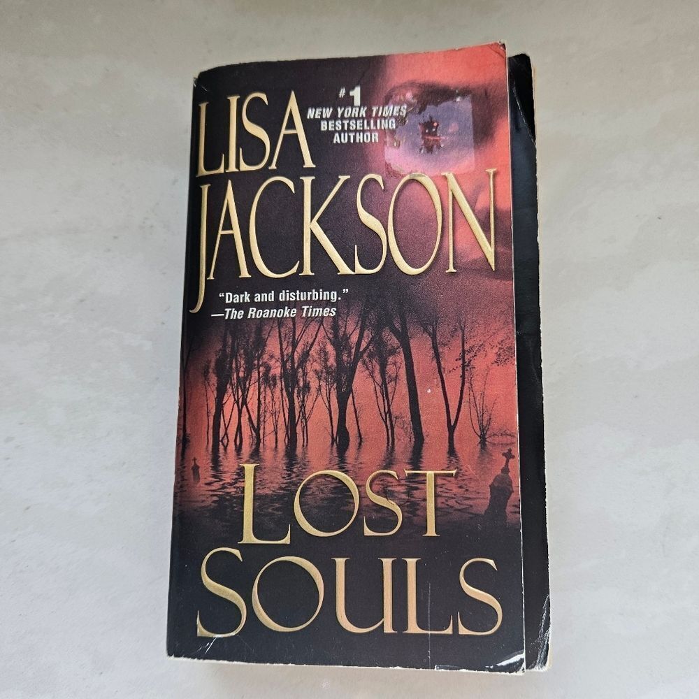 Lost Souls by Lisa Jackson Paperback